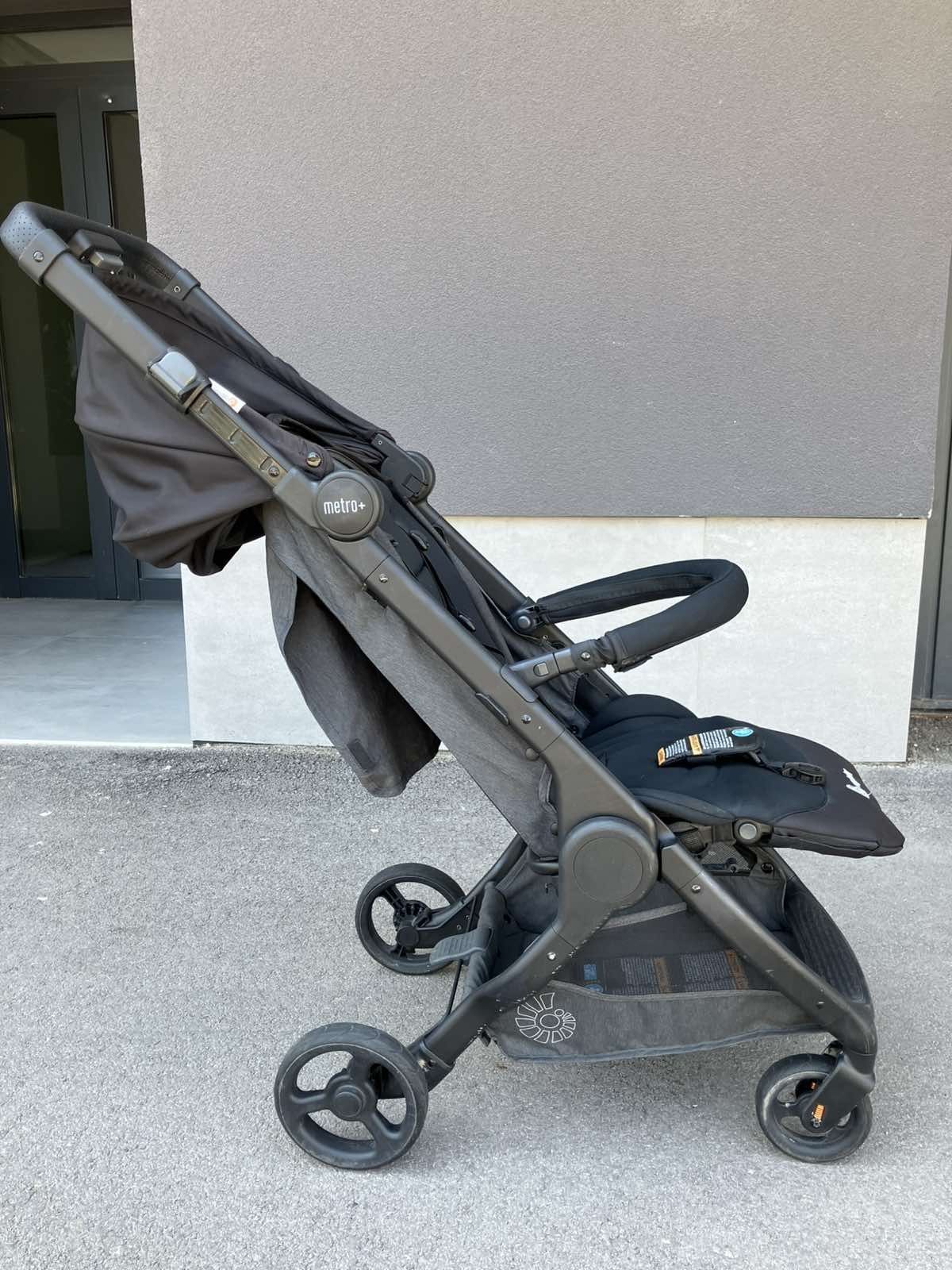 Детска количка Ergobaby Metro+