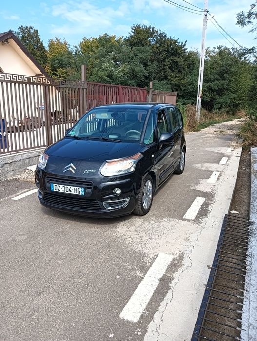 Vând Citroen C3 picasso