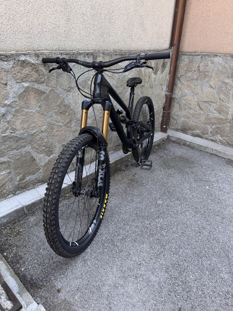 Колело Canyon Torque CF 9 L 2021