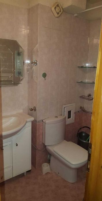Продава се Тристаен апартамент в София, Белите брези - 96 кв.м за 2537 €/кв.м - Снимка #2