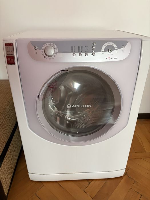 Masina de spalat Ariston aqxl 125