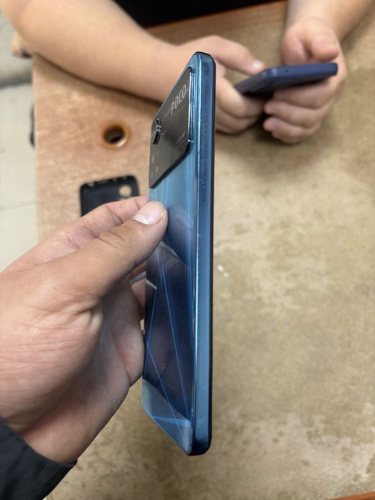 POCO X4 Pro 5G ..