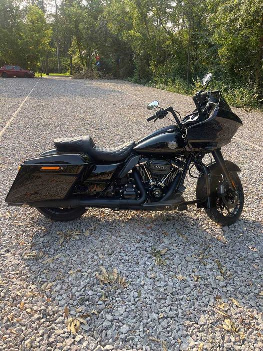Harley davidson road glide special