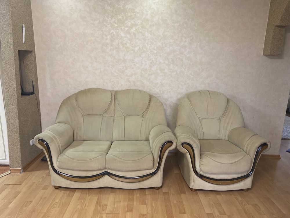 Продам диван тройка
