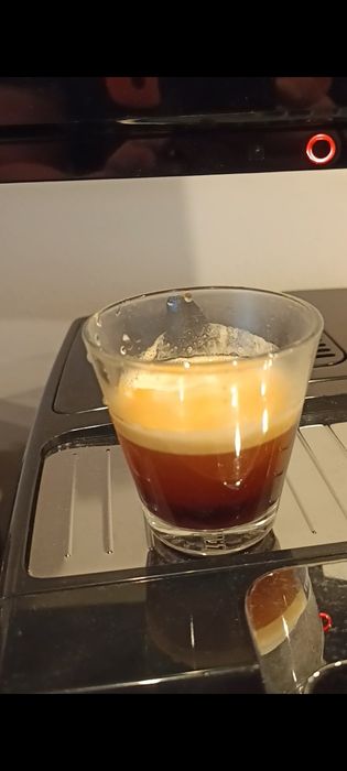 DeLonghi Dinamika кафе машина