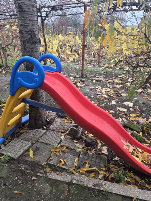 Детска пързалка използвана