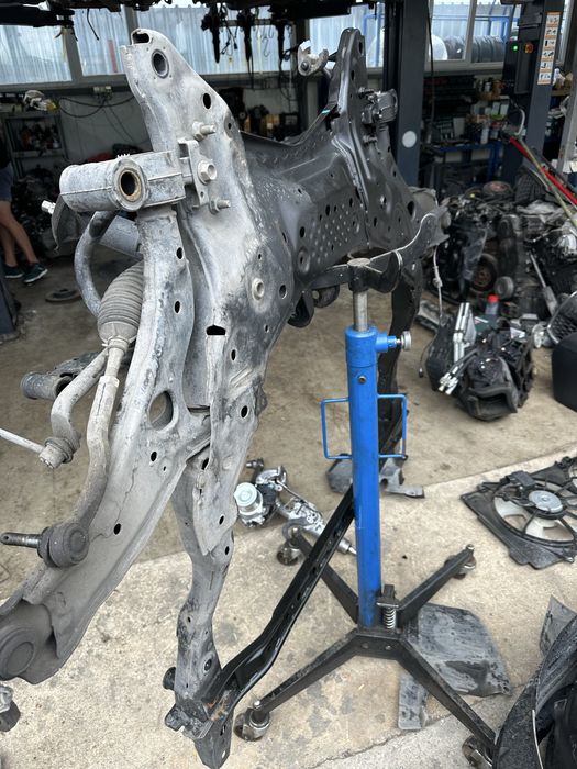 Преден мост/Магаре за Мазда 3 до 2016г.!