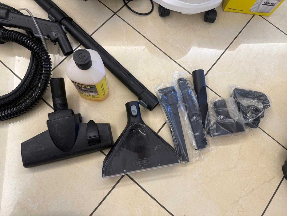 VAND Aspirator cu spalare Karcher SE6 Signature Line