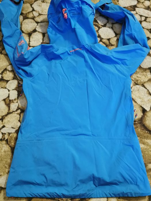 Geaca Mammut Eiger Extreme M salewa la sportiva arcteryx salomon