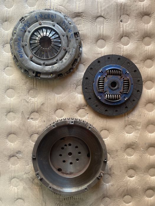 Kit ambreiaj volanta Hyundai ix35 1.7 crdi D4FD 2010-2016