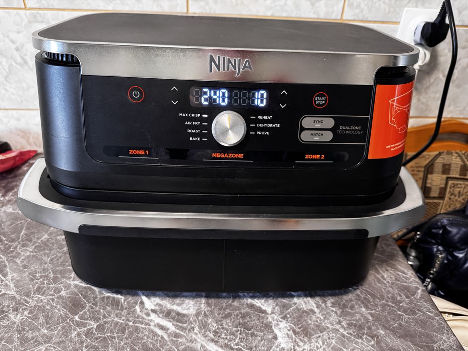 Ninja airfryer megazone