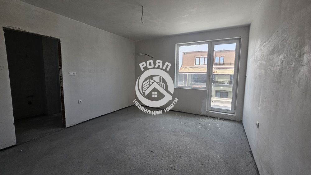 Продава се Тристаен апартамент в Пловдив, Кючук Париж - 281 кв.м за 819 €/кв.м - Снимка #3