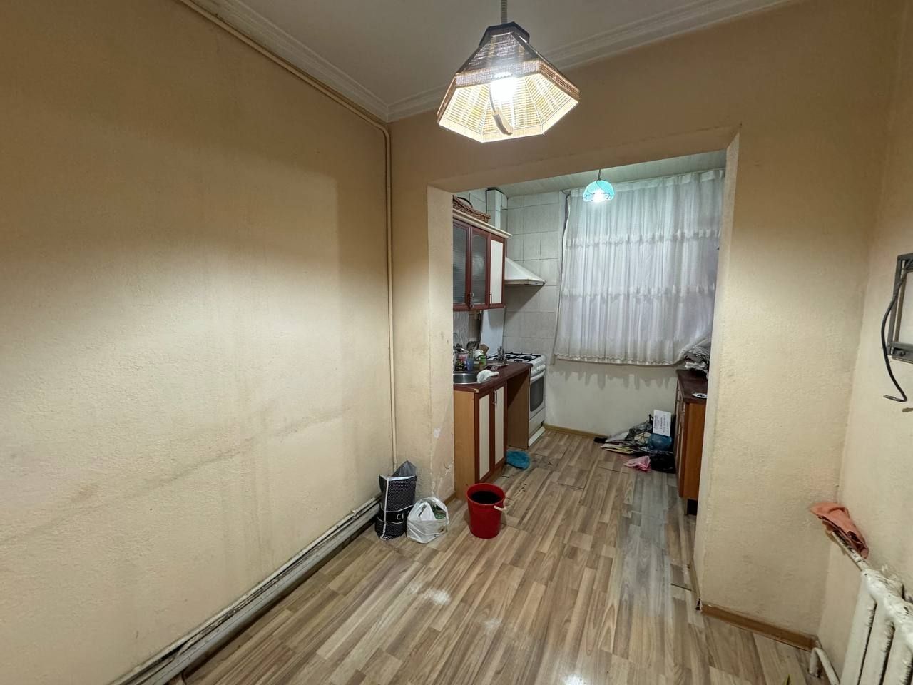 Yunusobod 15 mavze 3/5/5 (72²) sotiladi ipoteka ga xam metro turkiston