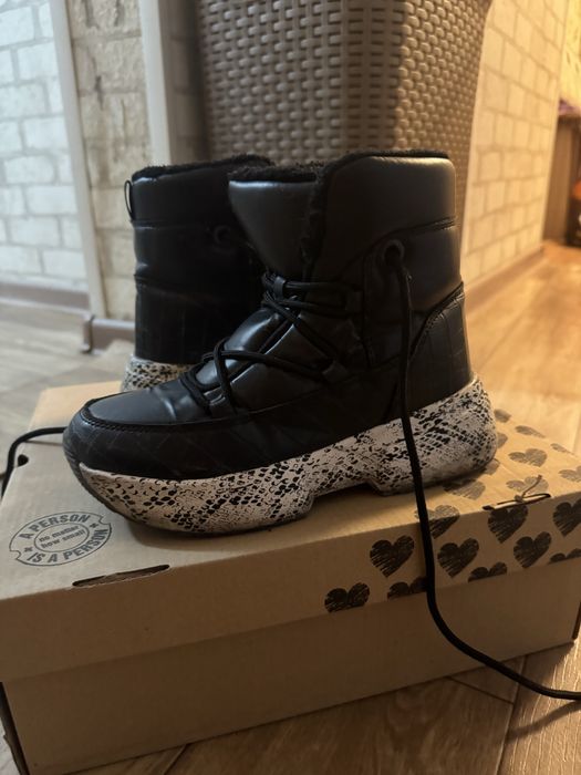 Обувь в отличном состоянии