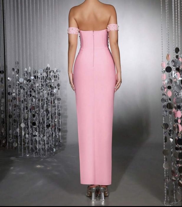 Rochie eleganta roz