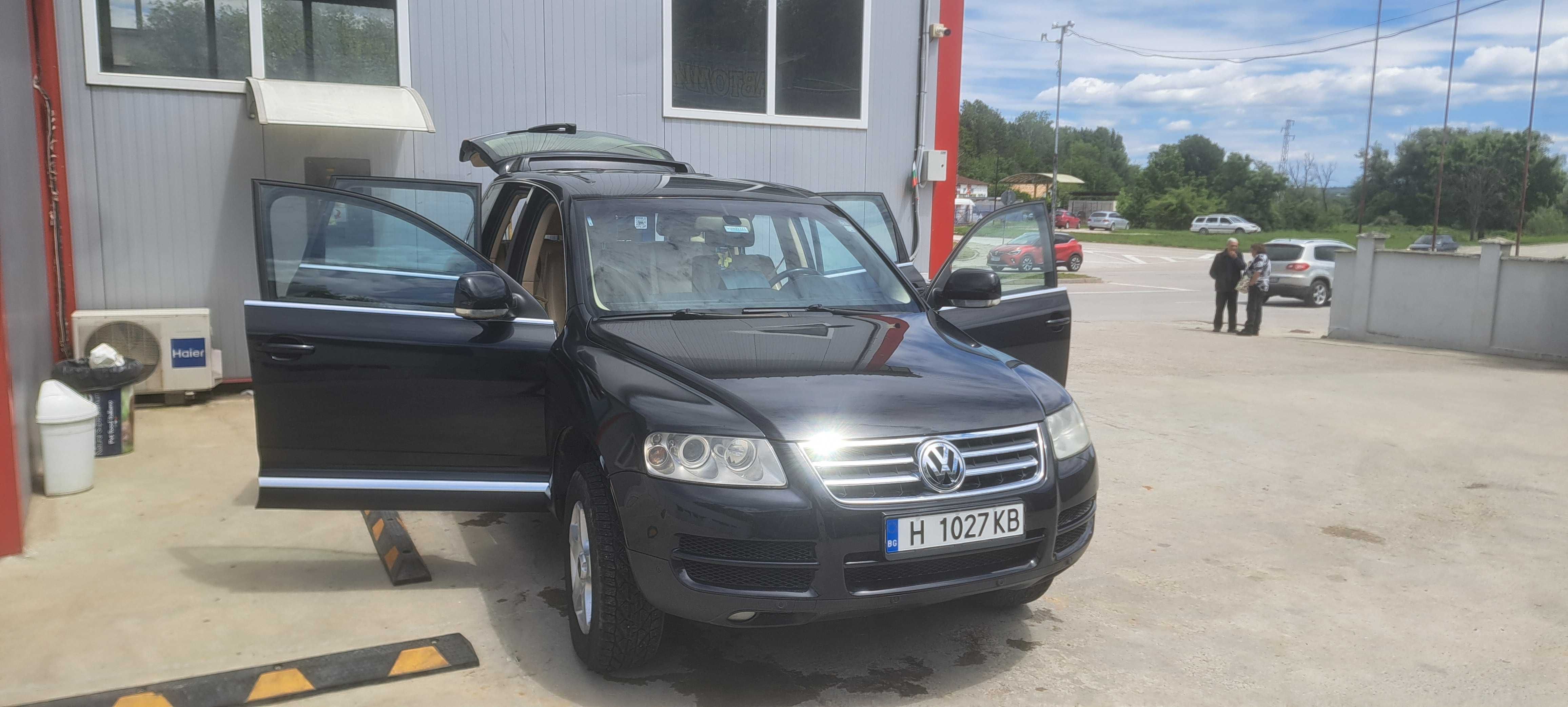 Tuareg2.5 R5 2004година