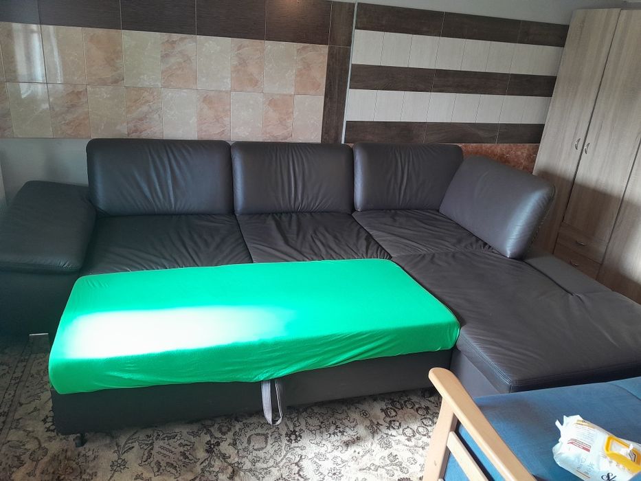 Vand coltar din piele