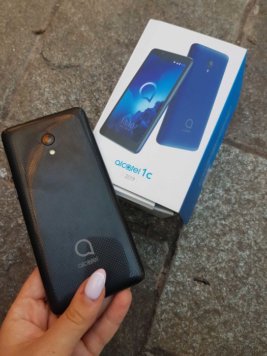 Мобилен телефон Alcatel 1c