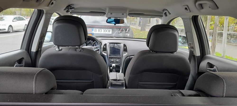 Vand opel astra j  an 2011