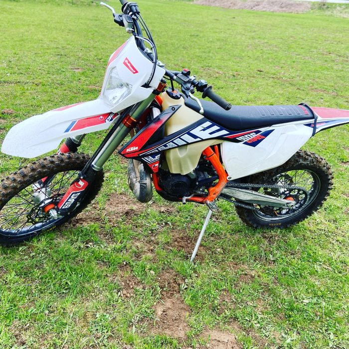 Ktm 300 sixdays full