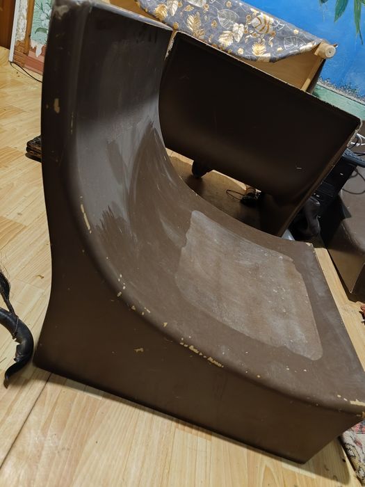 Диvан лежак дльа тибьа