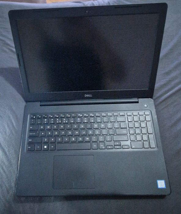 Dell Latitude 3590 i7 Gen 8 / SSD M.2 SATA 256 gb / 16 gb RAM / Full H