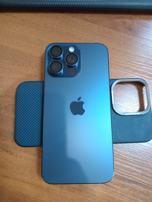 iPhone 15 Pro Max Blue Titanium