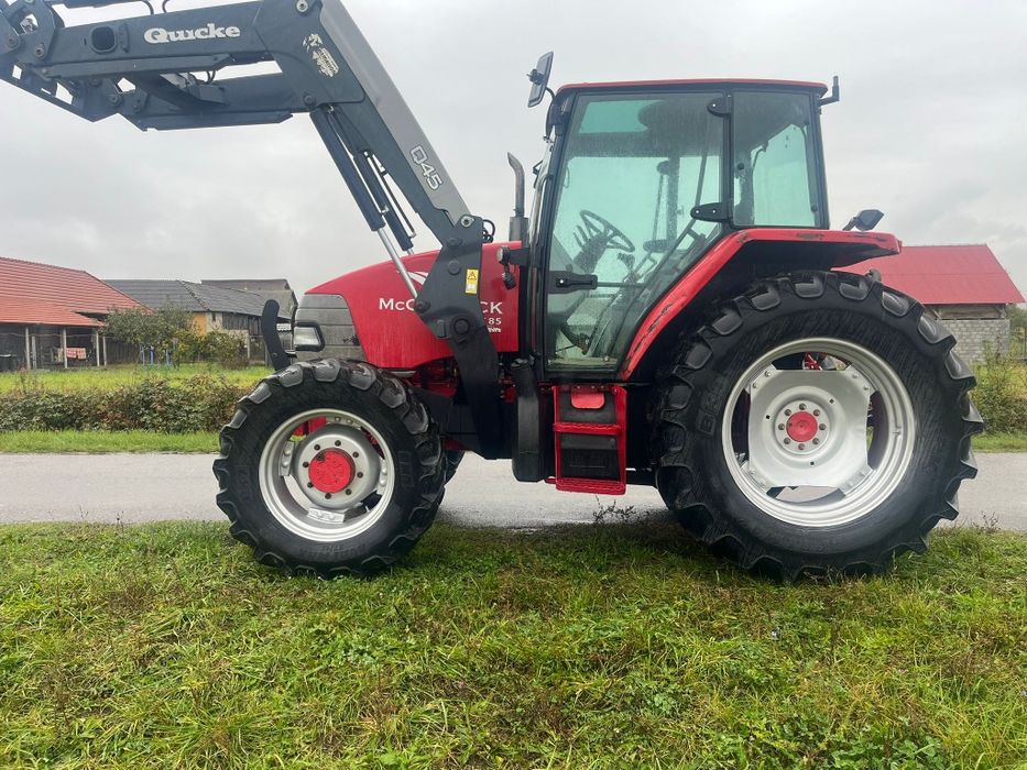 Tractor McCormik  cx 85