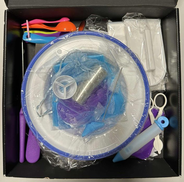 Комплект за декориране на торта