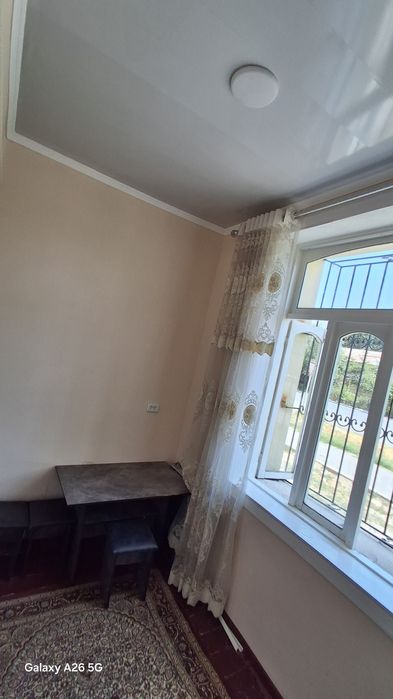 Uy sotiladi 1 etaj reshotkaliy