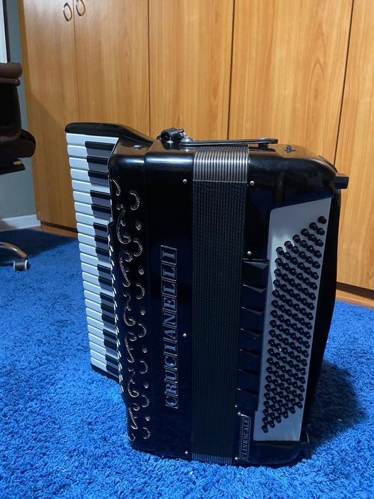 Acordeon Crucianelli Clinkscale 2  + 2   Muzică Binch Italia