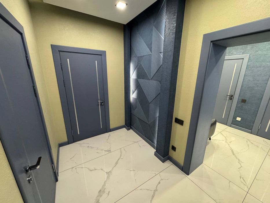 Аренда коммерческого помещения 200 м² Первая линия Хумо Арена мебелью