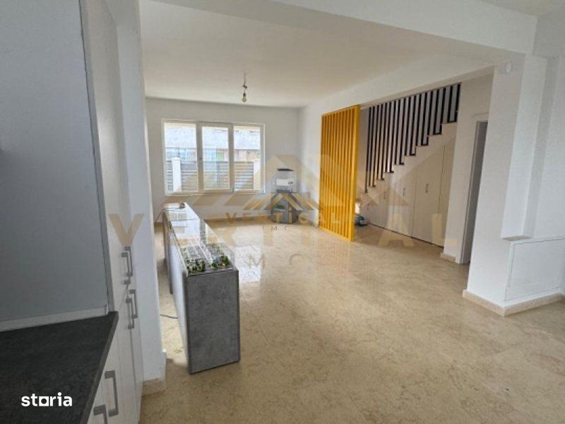 Casă duplex, 280 mp teren, 4 camere com Berceni/ Vidra