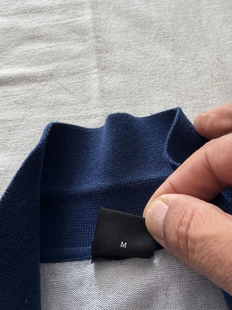 Hugo Boss ,tricou bărbați,măr.M