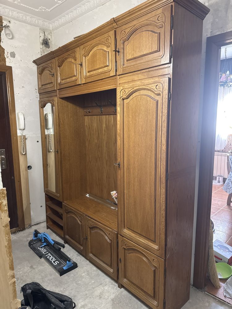 Продам прихожую румыния