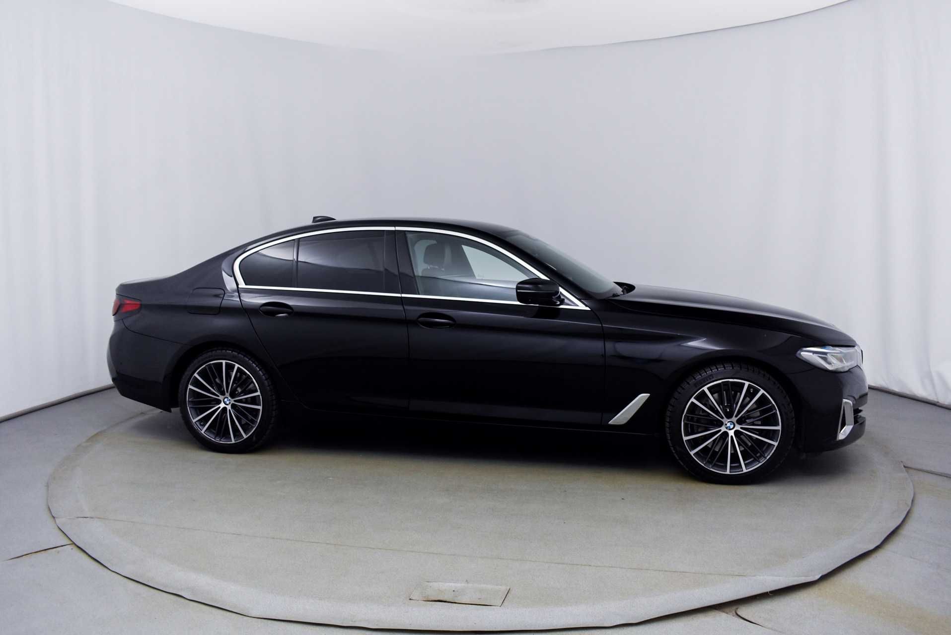 BMW 530 XD 80000 ЛВ