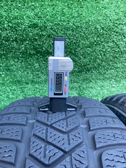 Set 2 anvelope iarna Pirelli  Sottozero 3  225 45 R18 DOT 1719