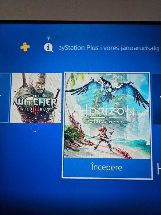 Ps4 + 1 controller 1 joc 1000gb