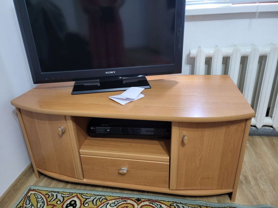 Подтелевизор тумба