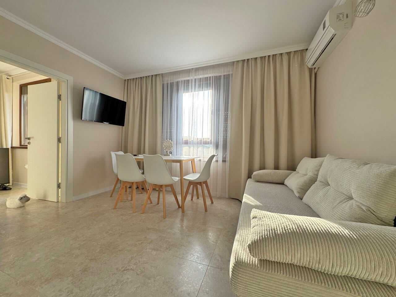 Продава се Двустаен апартамент в с. Равда, Област Бургас - 50 кв.м за 1540 €/кв.м - Снимка #3