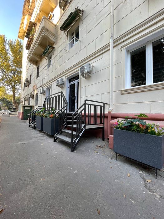 Аренда нежилое Шота Руставели ор; Аския 100 кв.м Евроремонт