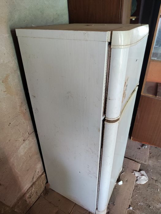 Продается холодильник