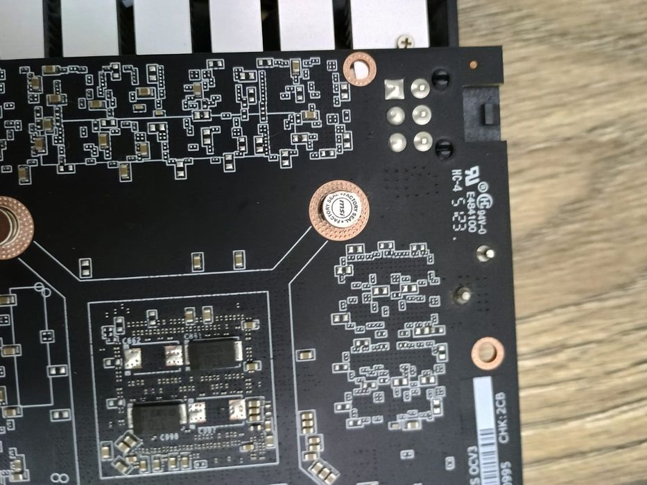 Placa video GTX 1650 / RX 580