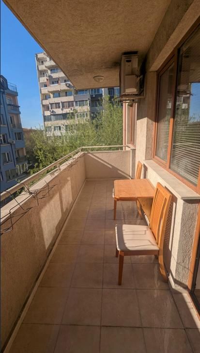 Дава се под наем Тристаен апартамент в София, Красно село - 90 кв.м за 650 € - Снимка #14