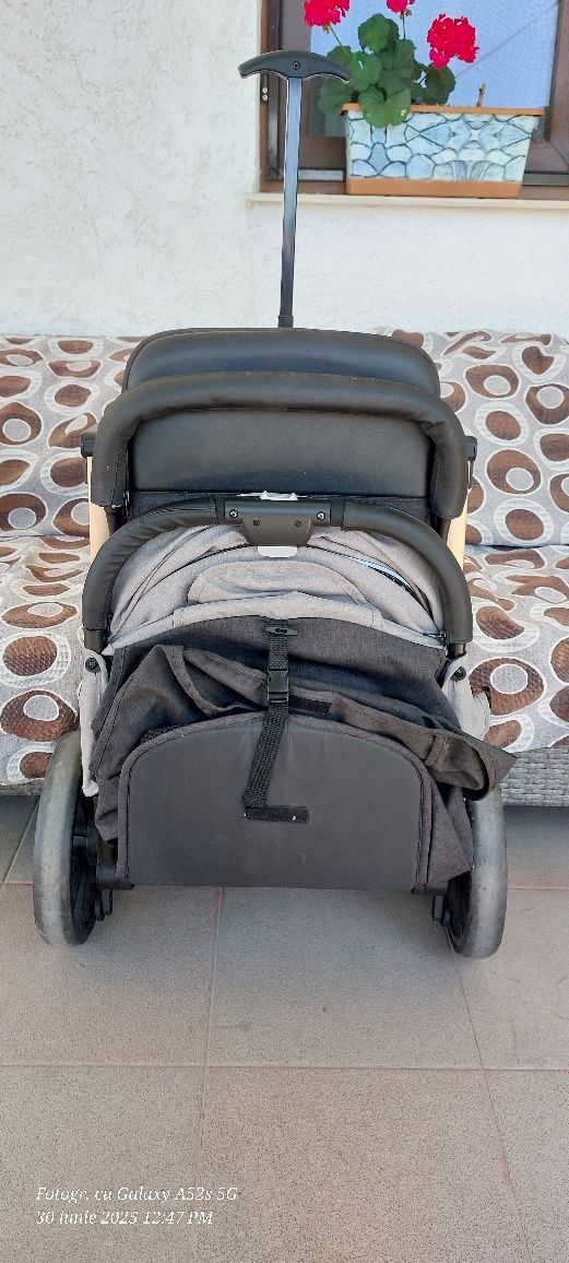 Carucior sport Estelle Dakar Momi Leopard
