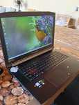 Laptop gaming predator ,procesor i7