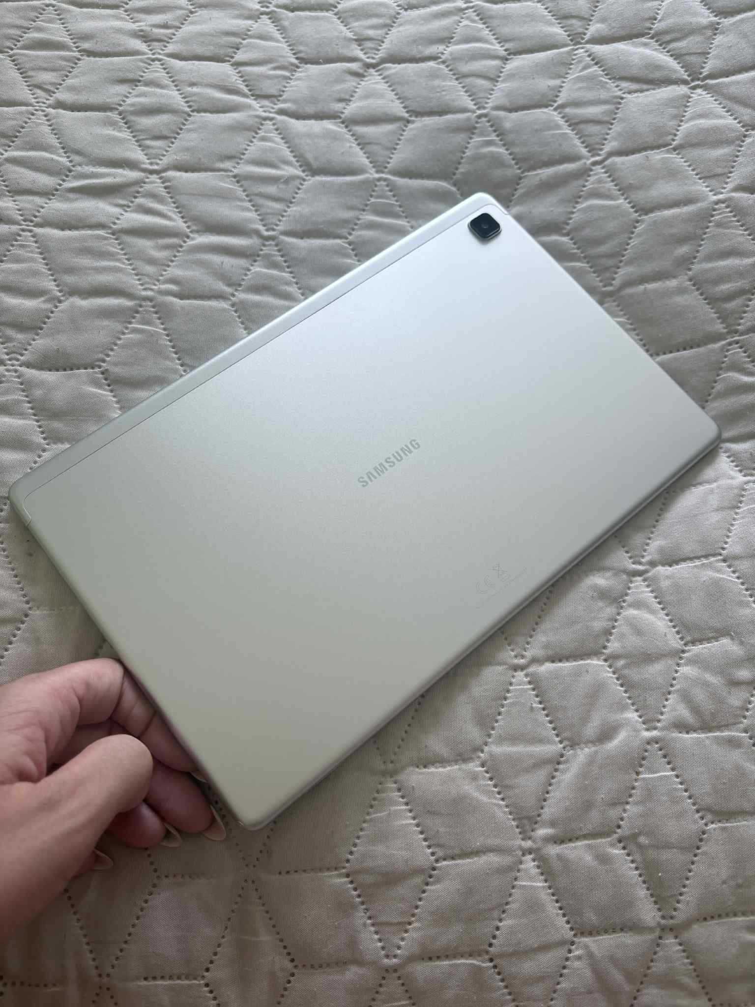 КАТО НОВ - Таблет Samsung Galaxy Tab A7 Lite – 64GB, 4GB RAM!
