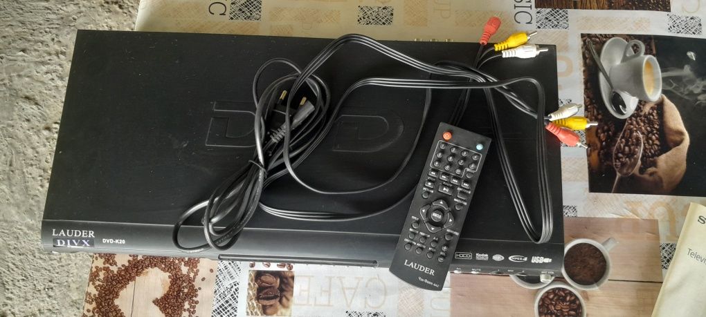 Продам DvD идеально работает