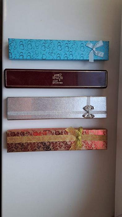 Коробочки для украшений и бижутерии