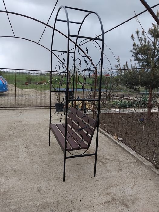 Arcade pergole pt trandafiri si evenimente